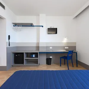 https://martini-verona.hotelinveneto.com